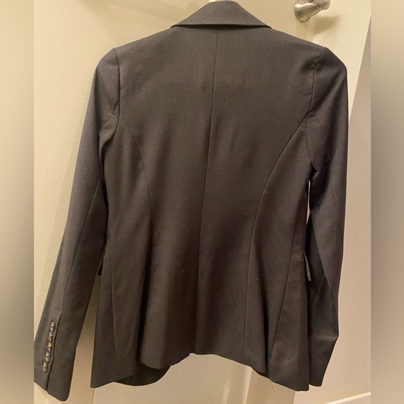 RW&CO. Limitless Fitted Blazer - Picture 3 of 9